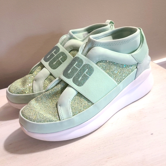 UGG Chunky Platform Neutra Glitter Sneakers - Picture 2 of 8